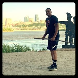 Meet your Posher, Alonzo